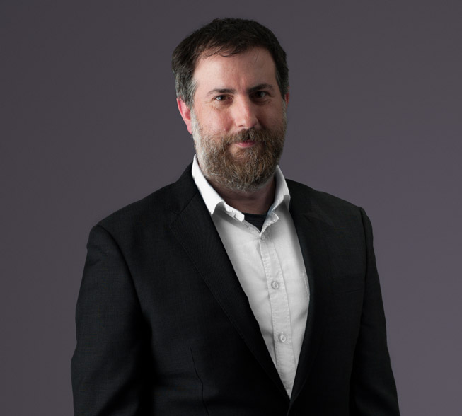 Professional Headshot of Evan Simeone