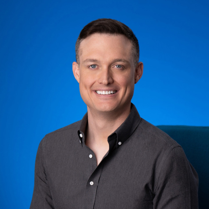 Kyle Dozeman headshot