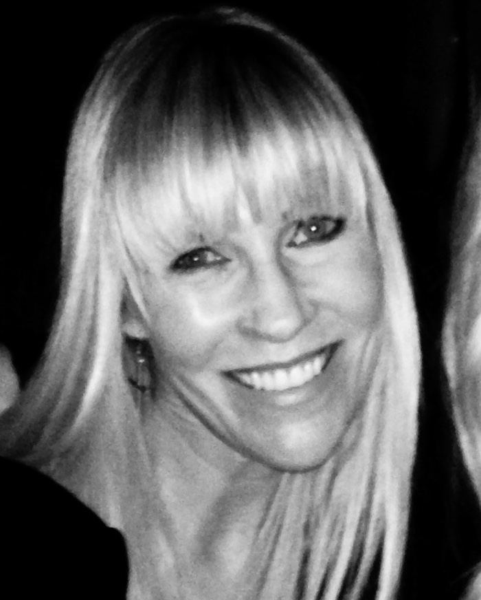 Professional headshot of Fiona Ellis-Smith