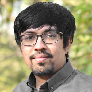 Headshot of Viral Panchani